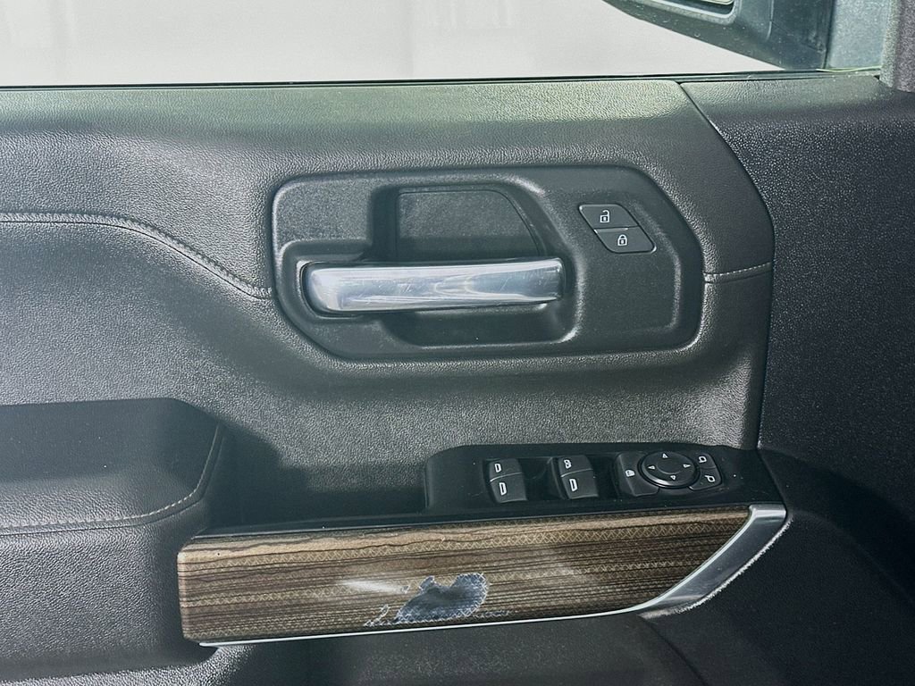 Used 2022 Chevrolet Silverado 3500 LT w/ Convenience Package image 24