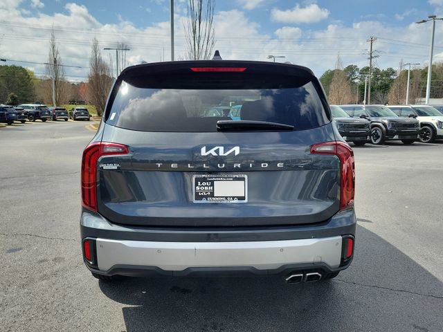 Used 2023 Kia Telluride S w/ S Sunroof Package image 5
