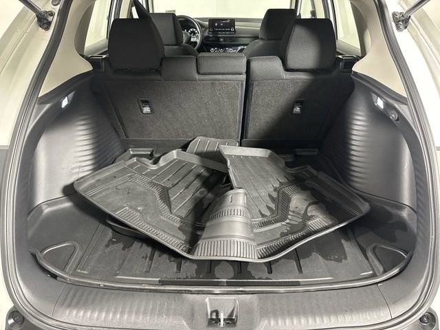 Used 2024 Honda HR-V LX image 31