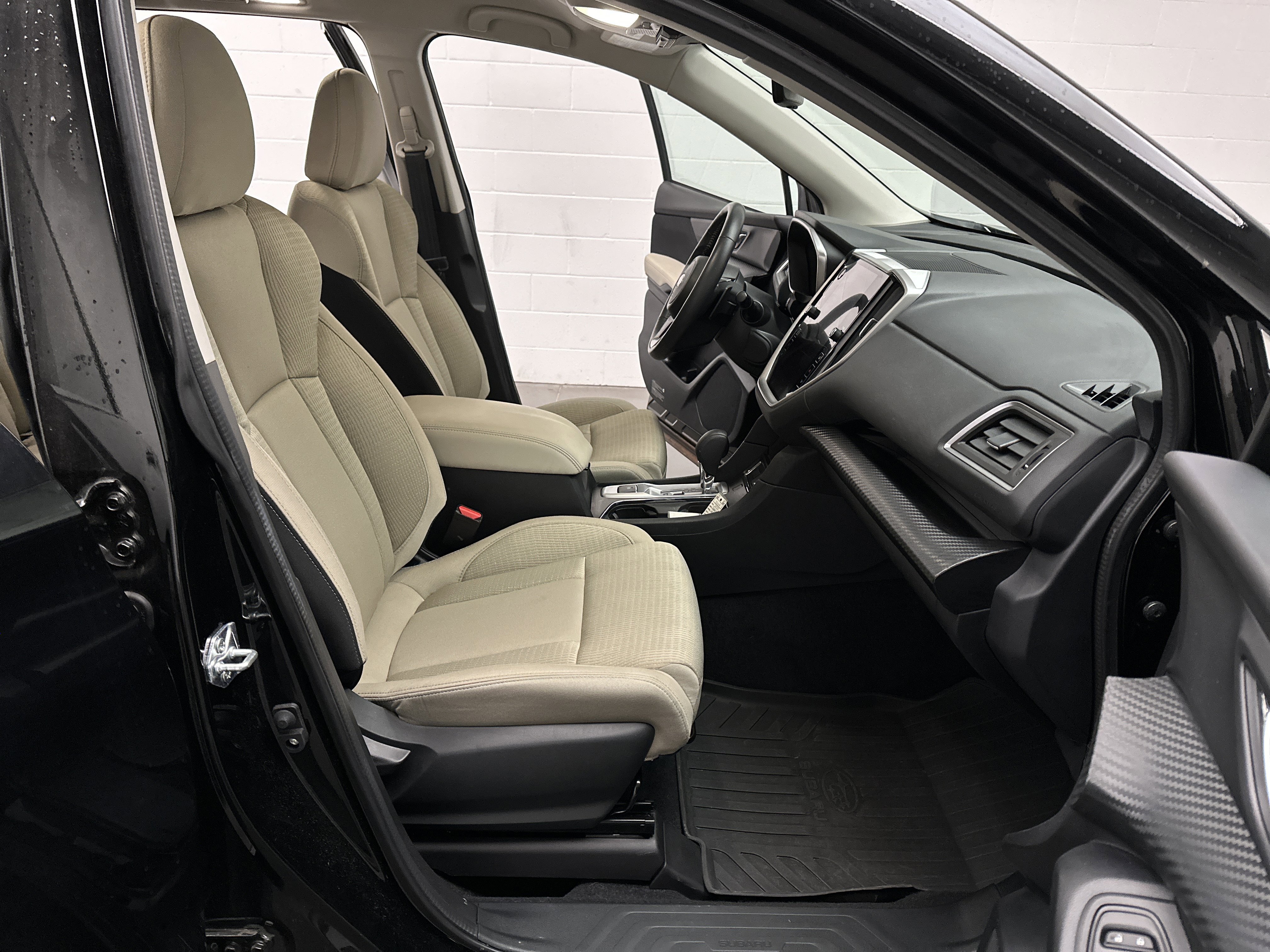 Certified 2025 Subaru Ascent Premium image 24