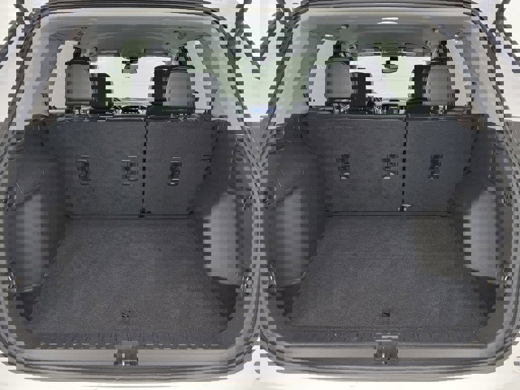 Used 2023 GMC Terrain SLT image 35