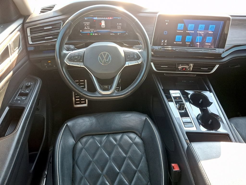 Used 2024 Volkswagen Atlas SEL Premium R-Line AWD/4WD image 11