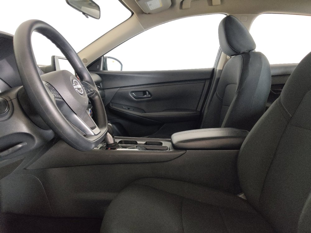 Used 2025 Nissan Sentra S FWD image 17