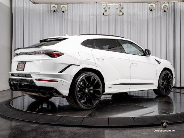 Used 2024 Lamborghini Urus S AWD/4WD image 5