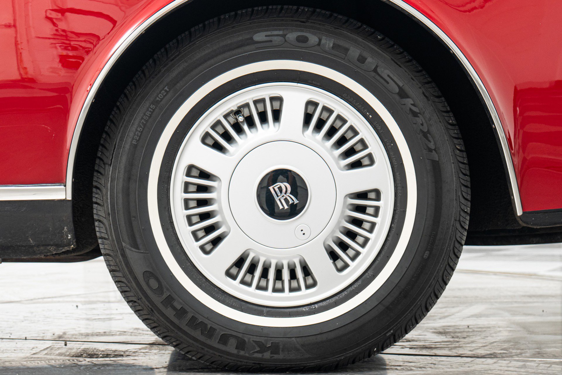 Used 1987 Rolls-Royce Corniche RWD image 11