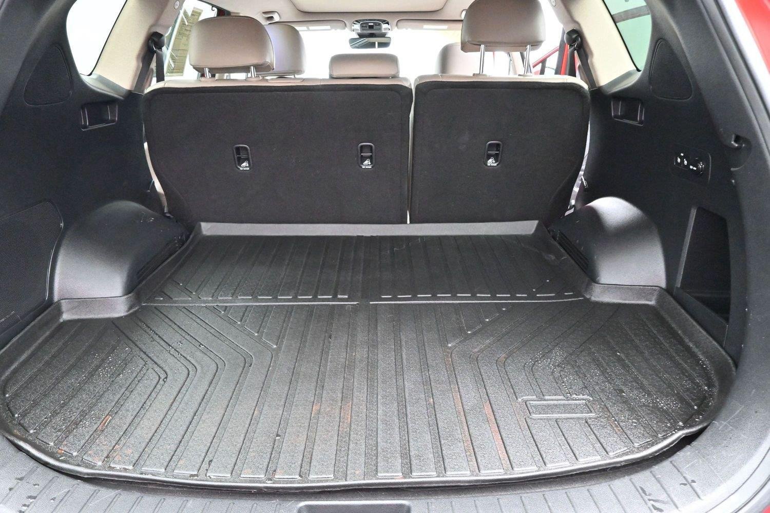 Used 2021 Hyundai Santa Fe Limited FWD image 9