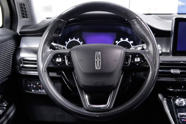 Used 2020 Lincoln Corsair Standard w/ Premium Package image 14