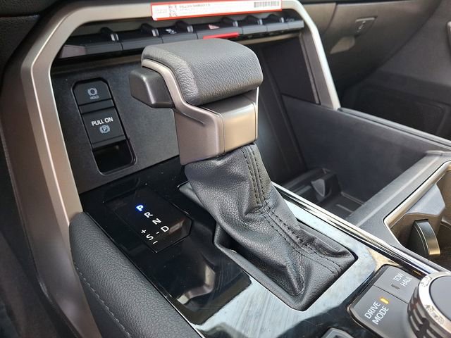 Certified 2026 Toyota Tundra Limited AWD/4WD image 14