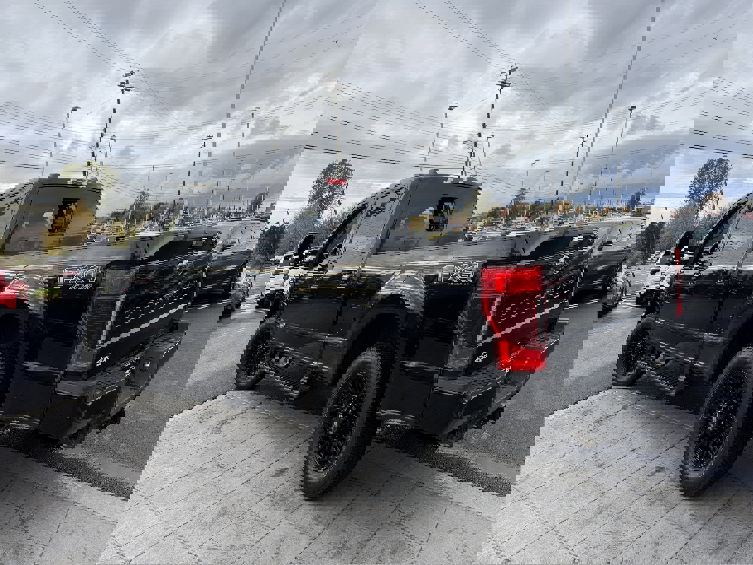 Used 2021 Ford F250 Lariat w/ Lariat Ultimate Package image 12