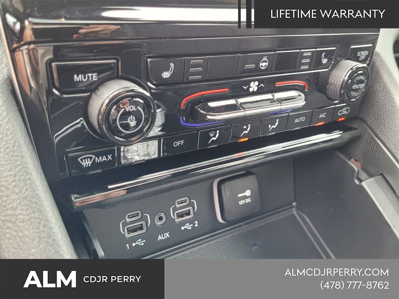New 2025 Jeep Grand Cherokee L Altitude AWD/4WD image 25