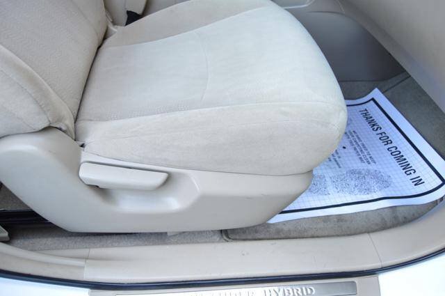 Used 2010 Toyota Highlander 4WD Hybrid w/ Extra Value Pkg 2 image 38