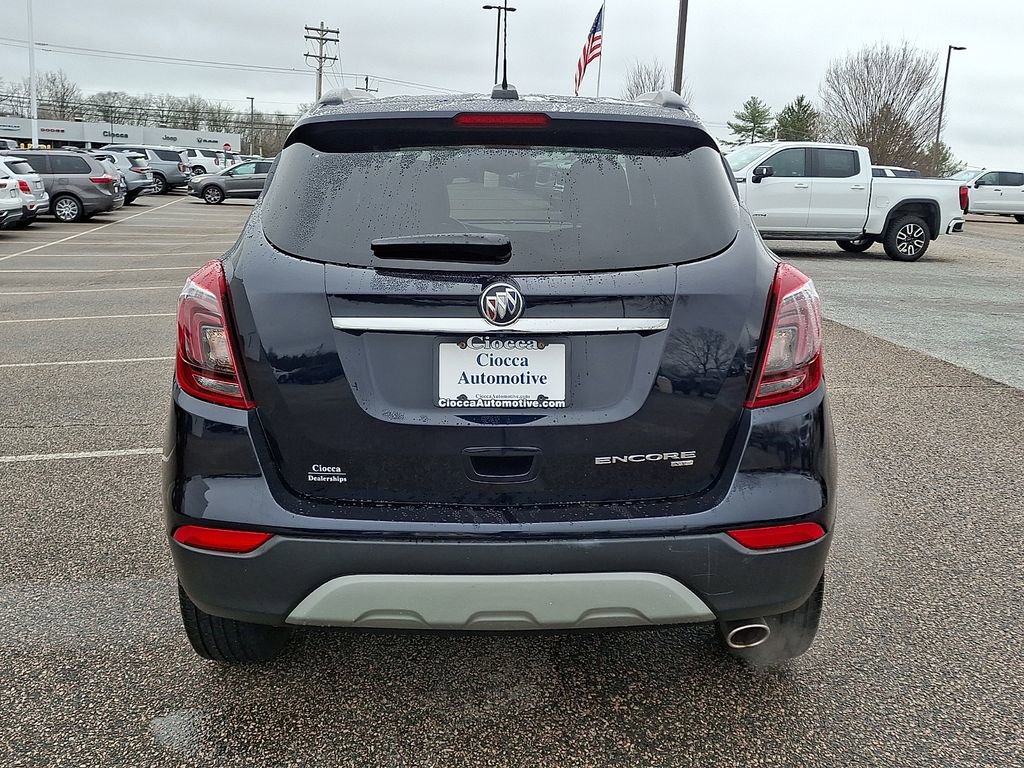 Used 2022 Buick Encore Preferred w/ Safety Package image 8