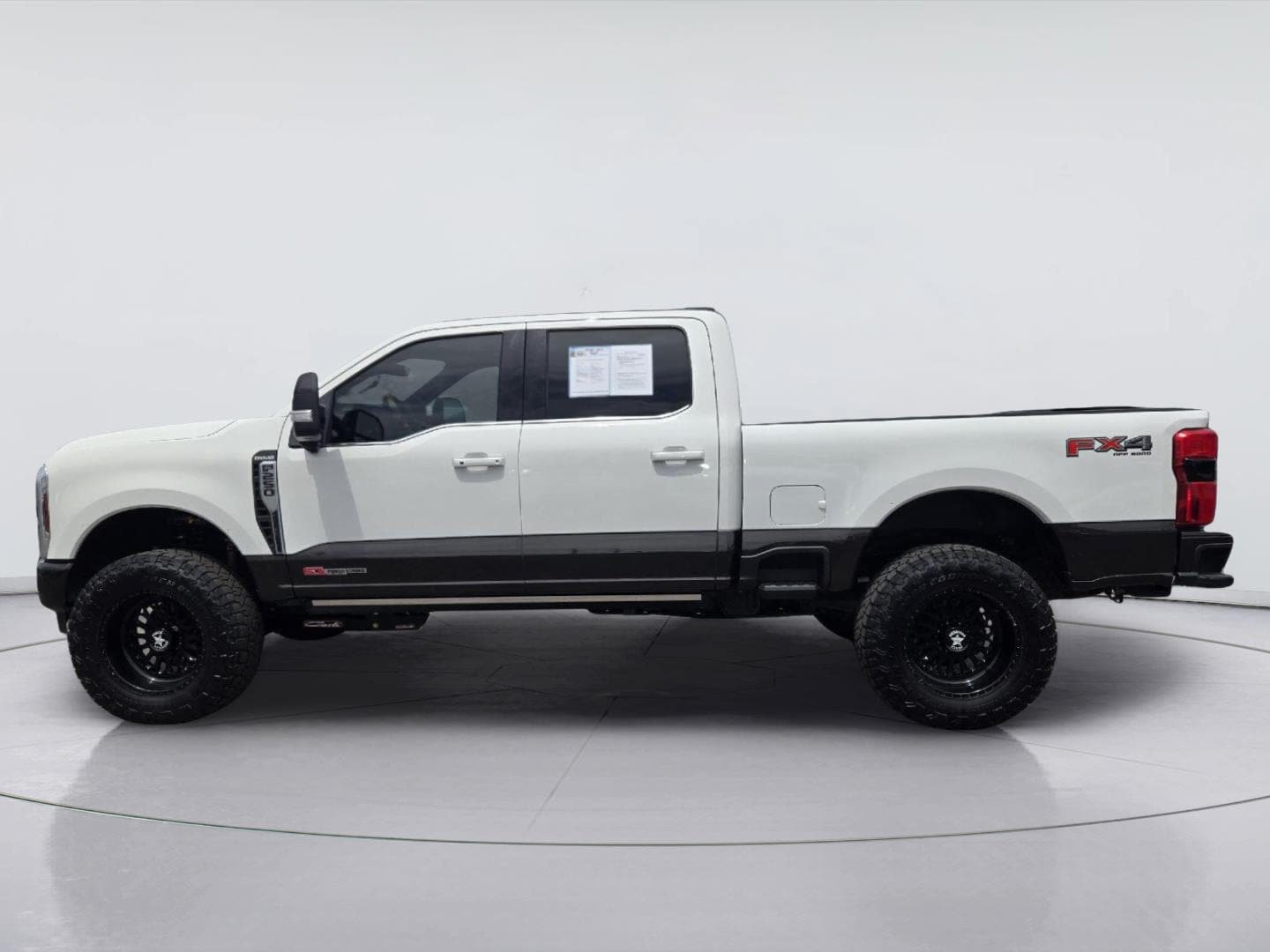 Used 2025 Ford F250 King Ranch AWD/4WD image 5