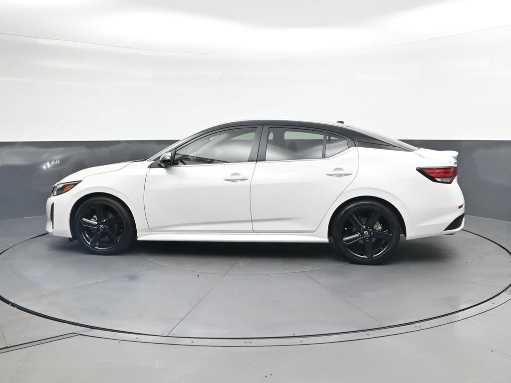 Certified 2024 Nissan Sentra SR w/ SR Premium Package FWD image 13