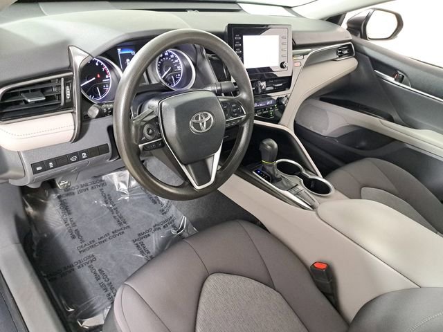 Used 2024 Toyota Camry LE image 18