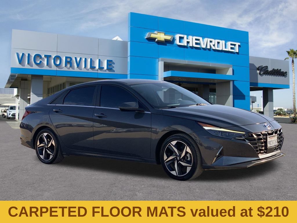 Used 2023 Hyundai Elantra Limited FWD image 3