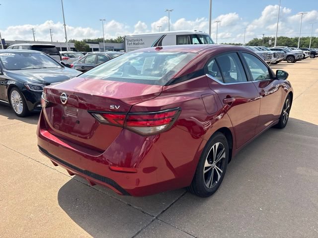 Used 2022 Nissan Sentra SV FWD image 3