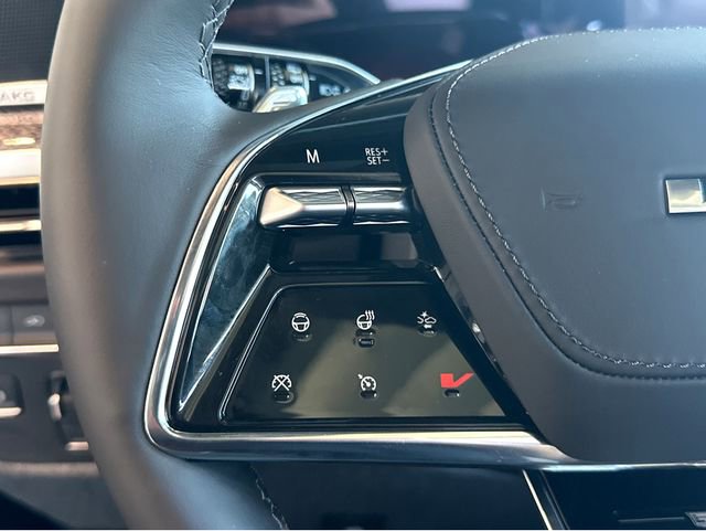 New 2026 Cadillac Escalade V image 28