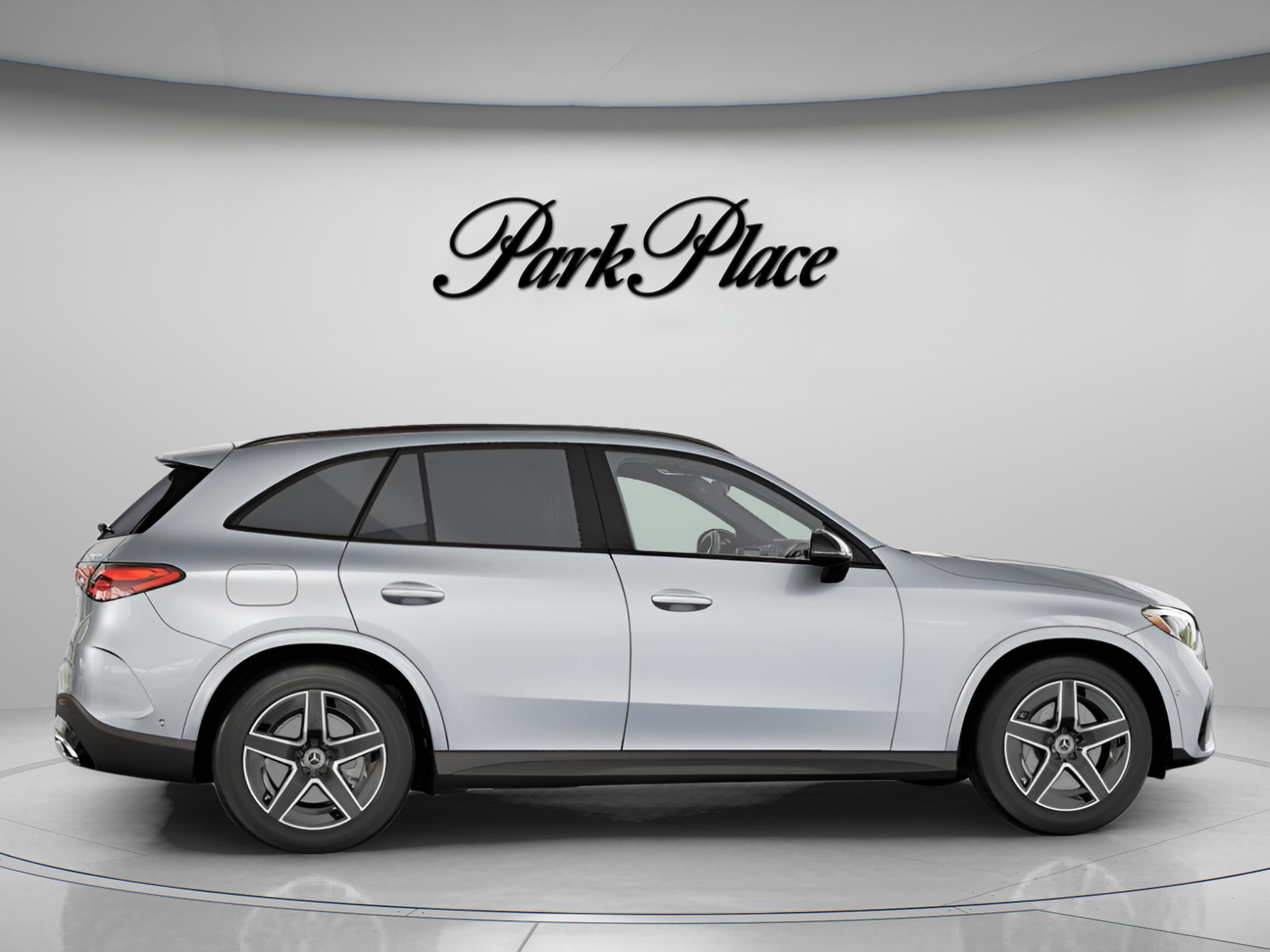 Certified 2025 Mercedes-Benz GLC 300 4MATIC w/ AMG Line image 27