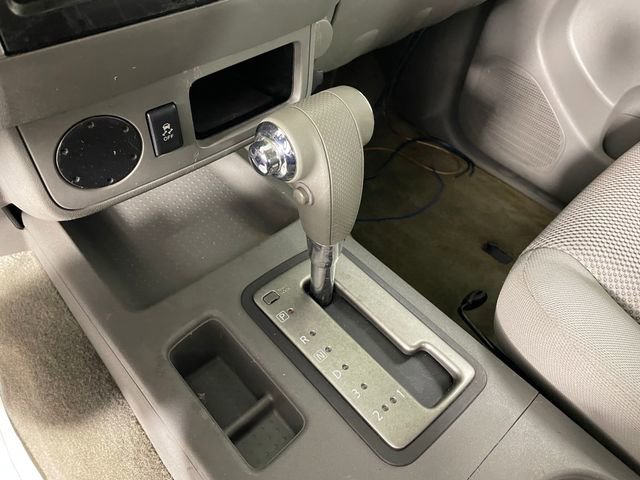 Used 2012 Nissan Frontier SV RWD image 9