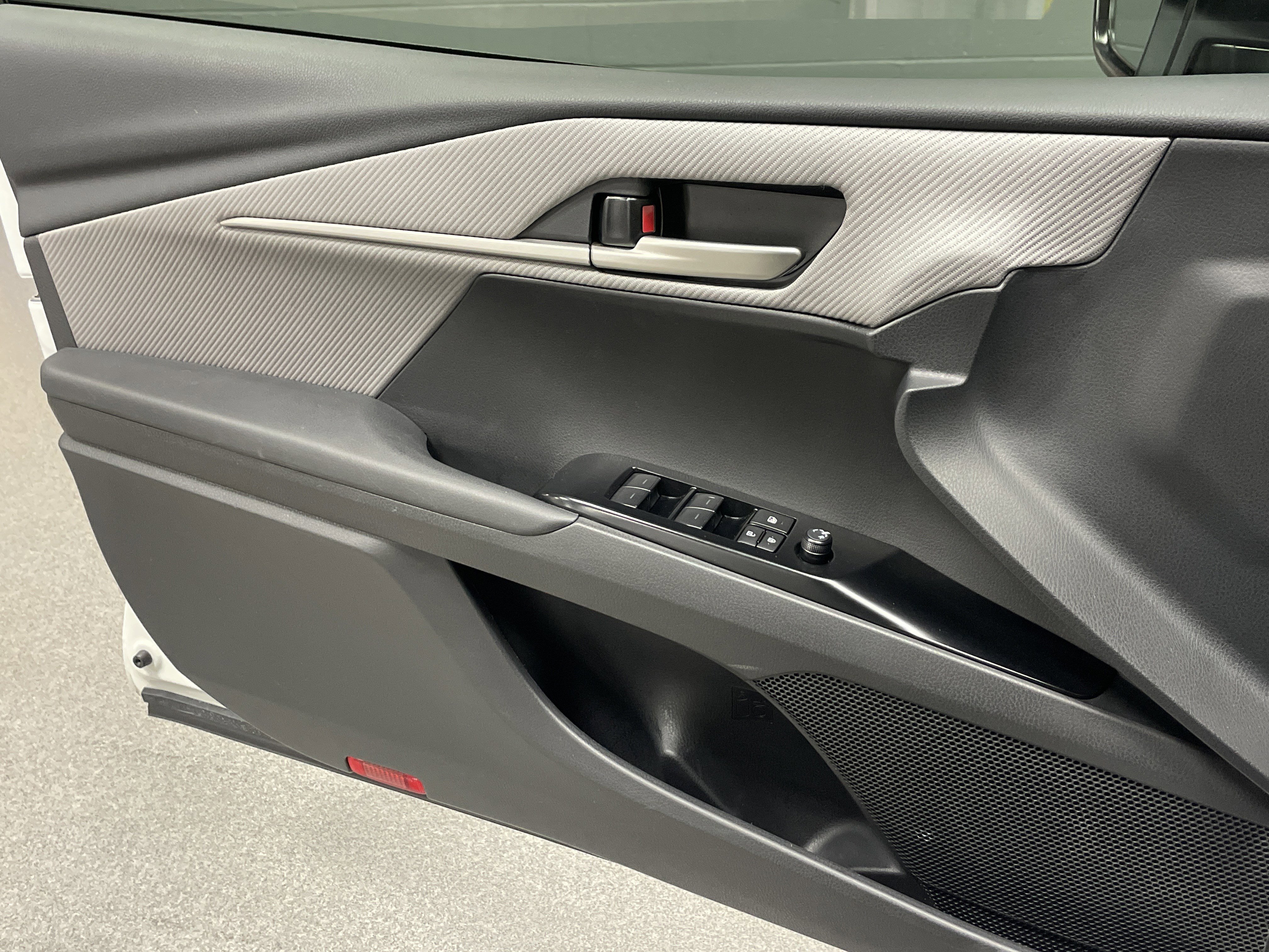 Certified 2025 Toyota Camry SE image 14