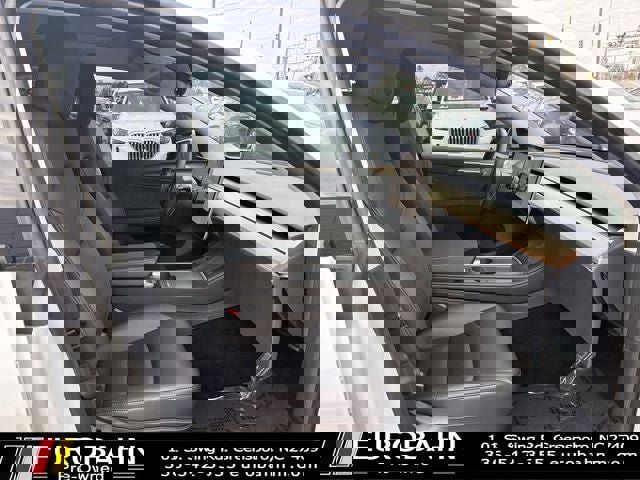 Used 2023 Tesla Model Y Long Range image 31