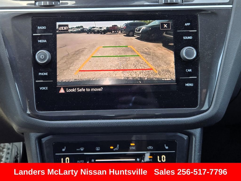 Used 2024 Volkswagen Tiguan SE AWD/4WD image 19