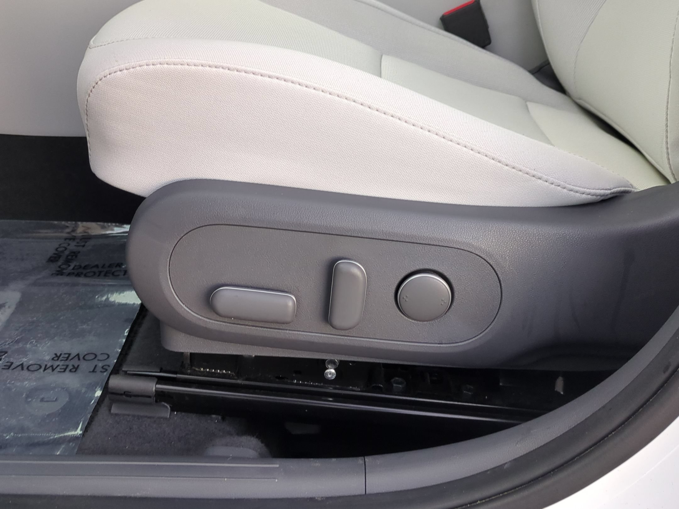 Certified 2024 Hyundai Kona SEL FWD image 19