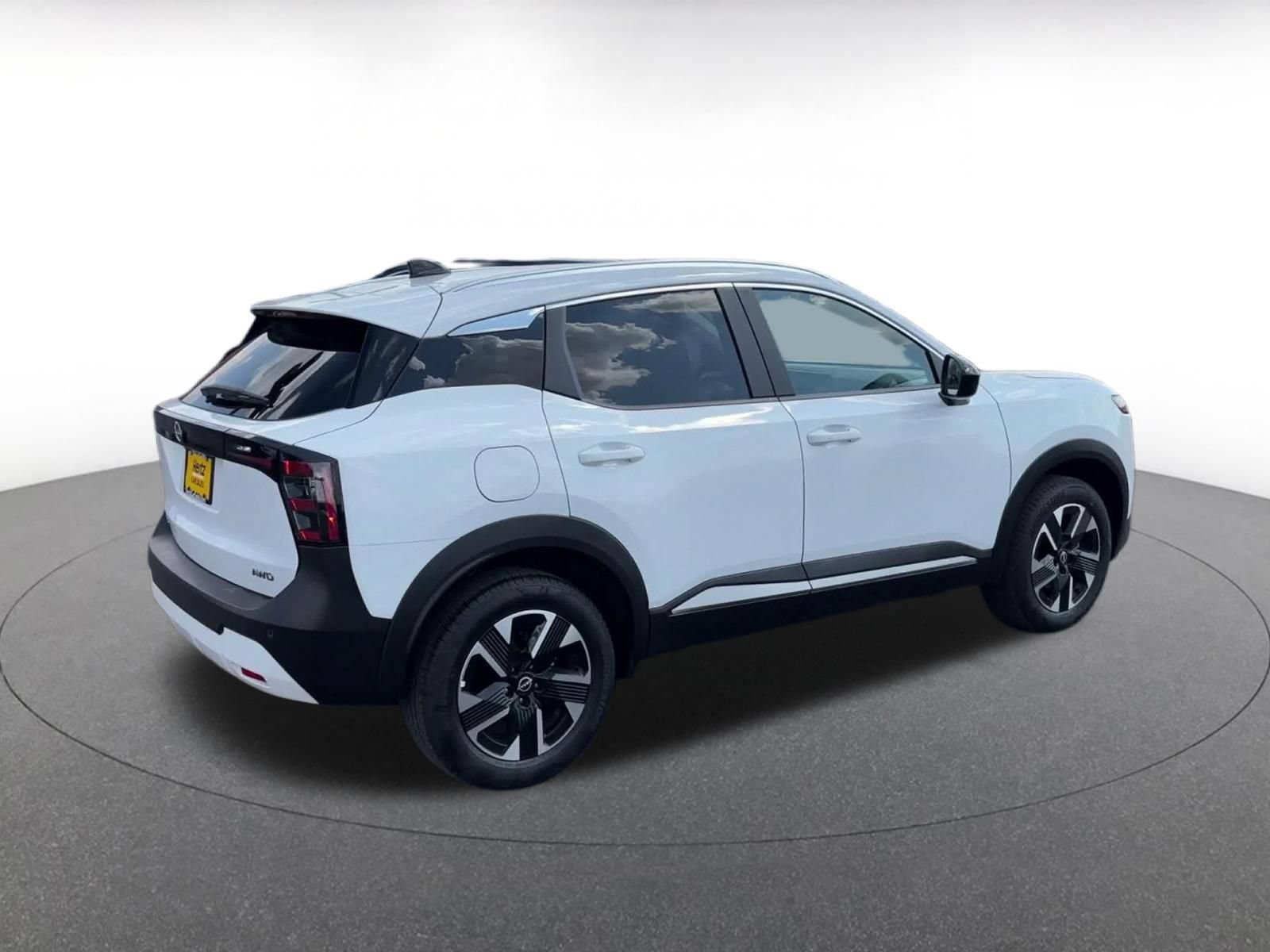 Used 2026 Nissan Kicks SV w/ Cold Weather Package AWD/4WD image 15