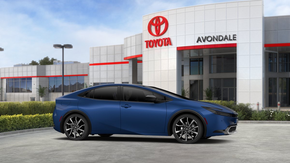 New 2027 Toyota Prius Plug-In Hybrid FWD image 13