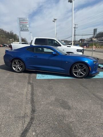 Used 2016 Chevrolet Camaro SS image 3