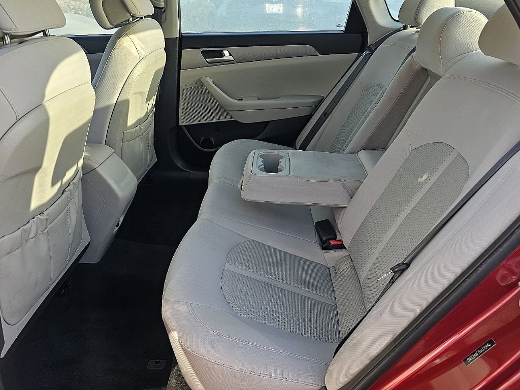 Used 2016 Hyundai Sonata SE image 22