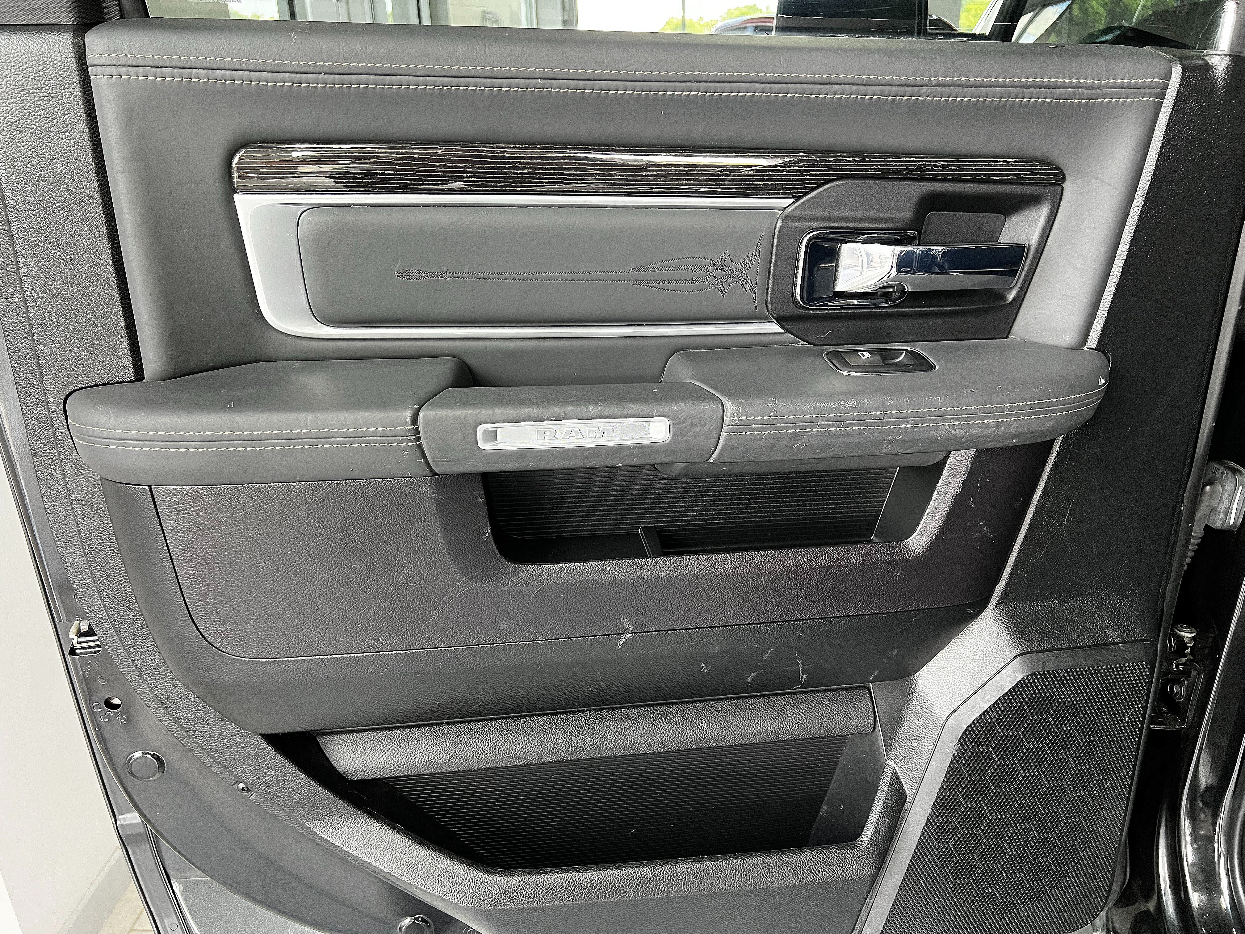Used 2016 RAM 1500 Limited AWD/4WD image 21