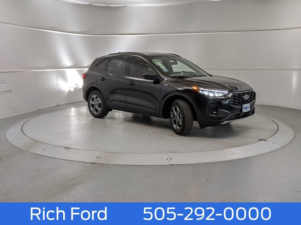 New 2026 Ford Escape ST-Line w/ Tech Pack #1