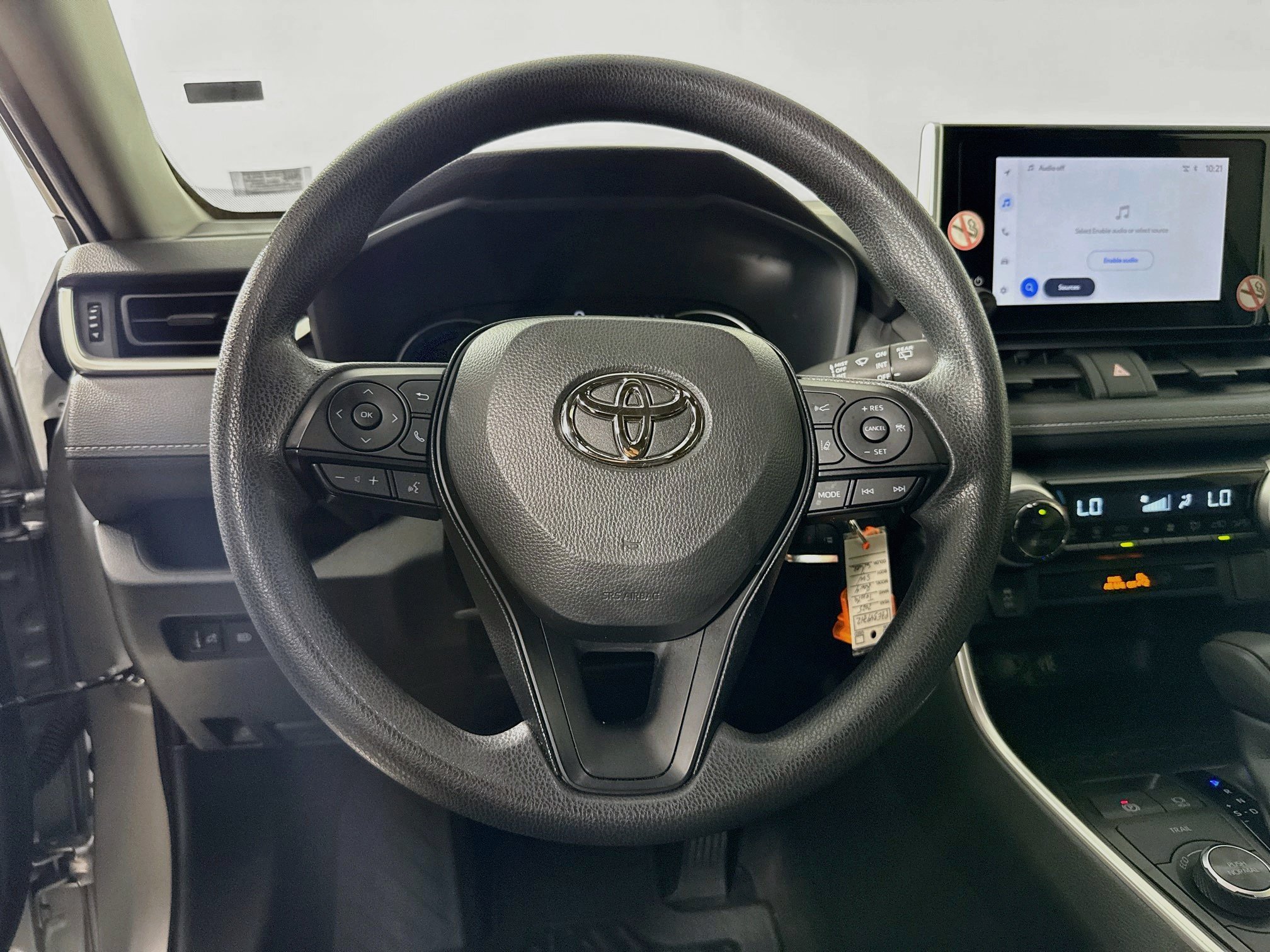 Used 2025 Toyota RAV4 LE AWD/4WD image 12