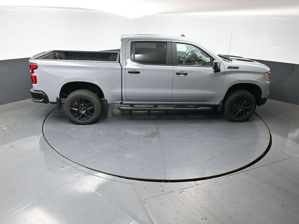Used 2024 Chevrolet Silverado 1500 LT Trail Boss w/ LT Trail Boss Premium Package AWD/4WD image 42