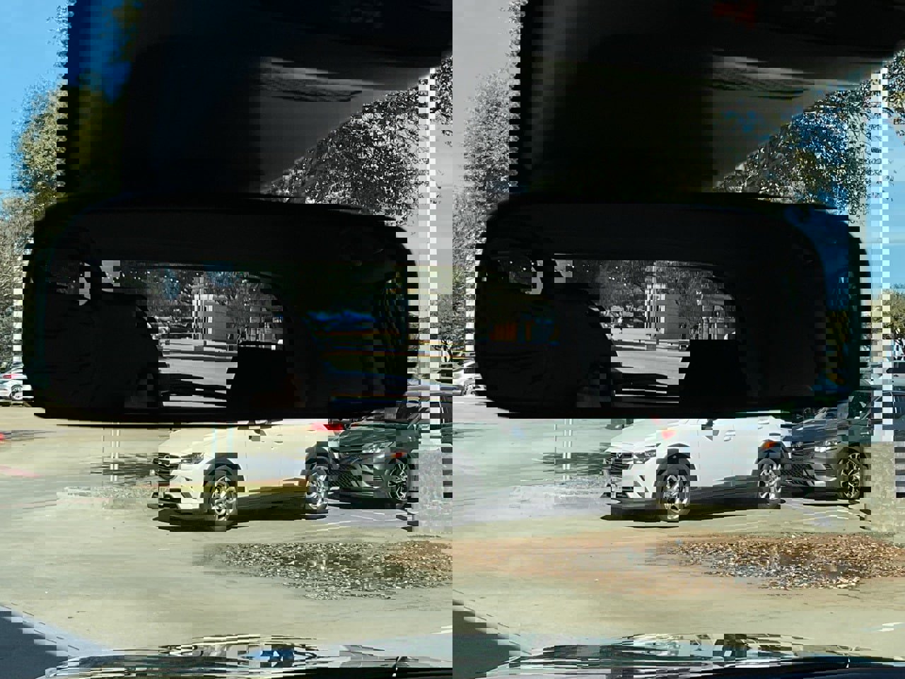 Used 2025 Honda HR-V LX image 27