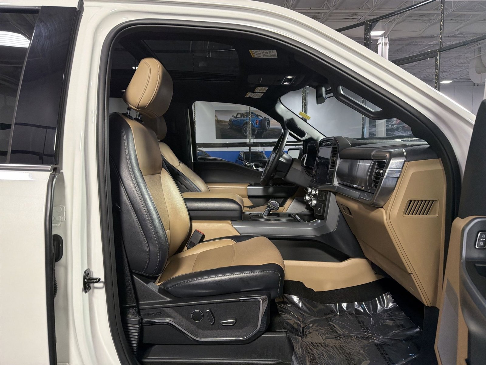 Used 2021 Ford F150 Lariat AWD/4WD image 28