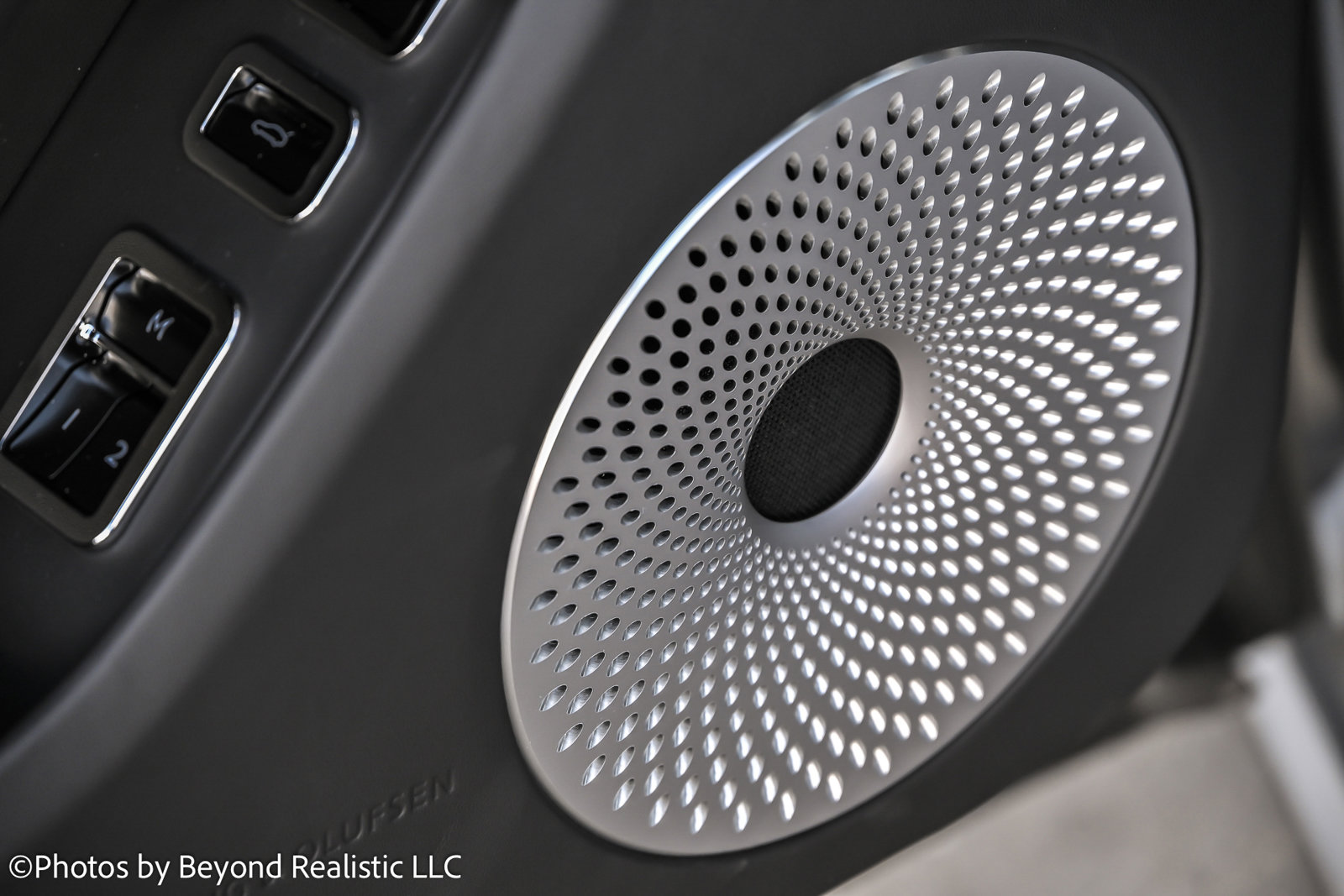 New 2025 Bentley Flying Spur Plug-In Hybrid image 23