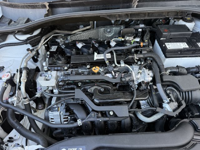 Used 2026 Toyota Corolla Cross L FWD image 29