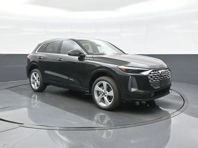 New 2026 Audi Q5 Premium Plus AWD/4WD image 1