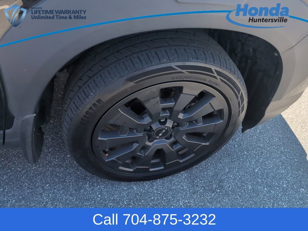 Used 2023 Honda Passport EX-L image 9