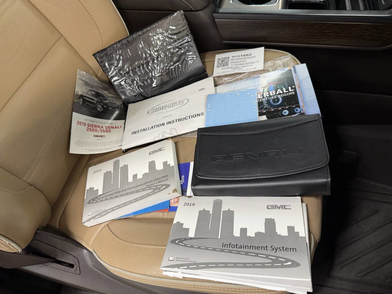 Used 2019 GMC Sierra 3500 Denali w/ Duramax Plus Package image 18