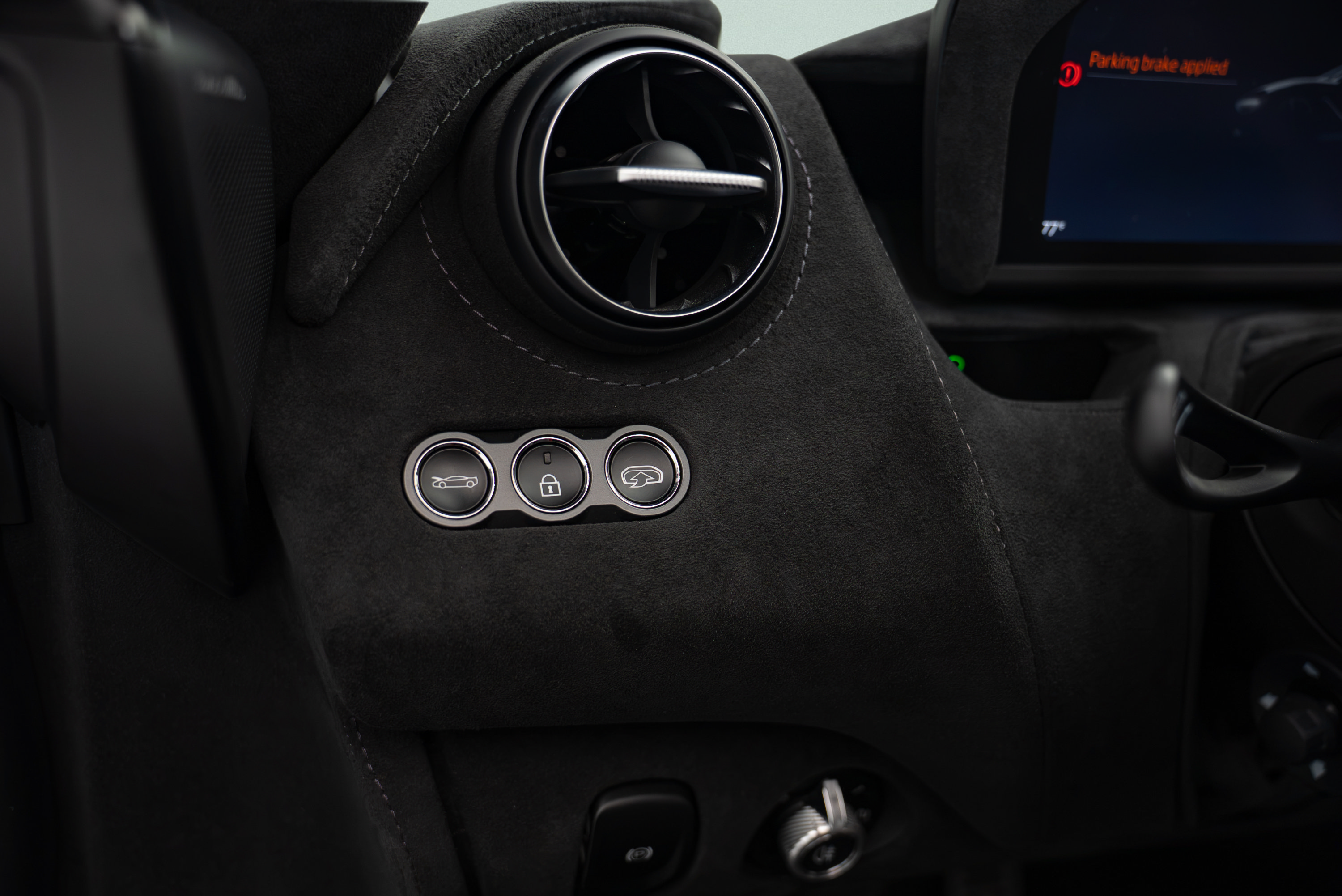 Used 2021 McLaren 720S Performance RWD image 13