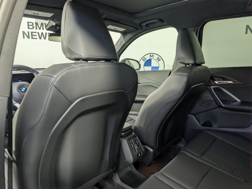 New 2026 BMW X1 xDrive28i w/ Convenience Package AWD/4WD image 14