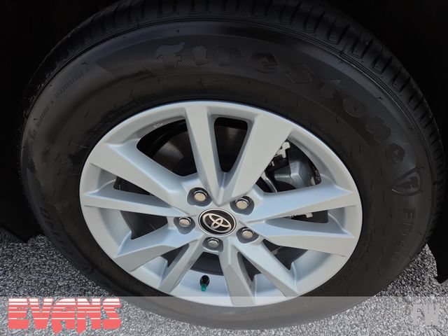 New 2026 Toyota Camry Hybrid AWD/4WD image 25