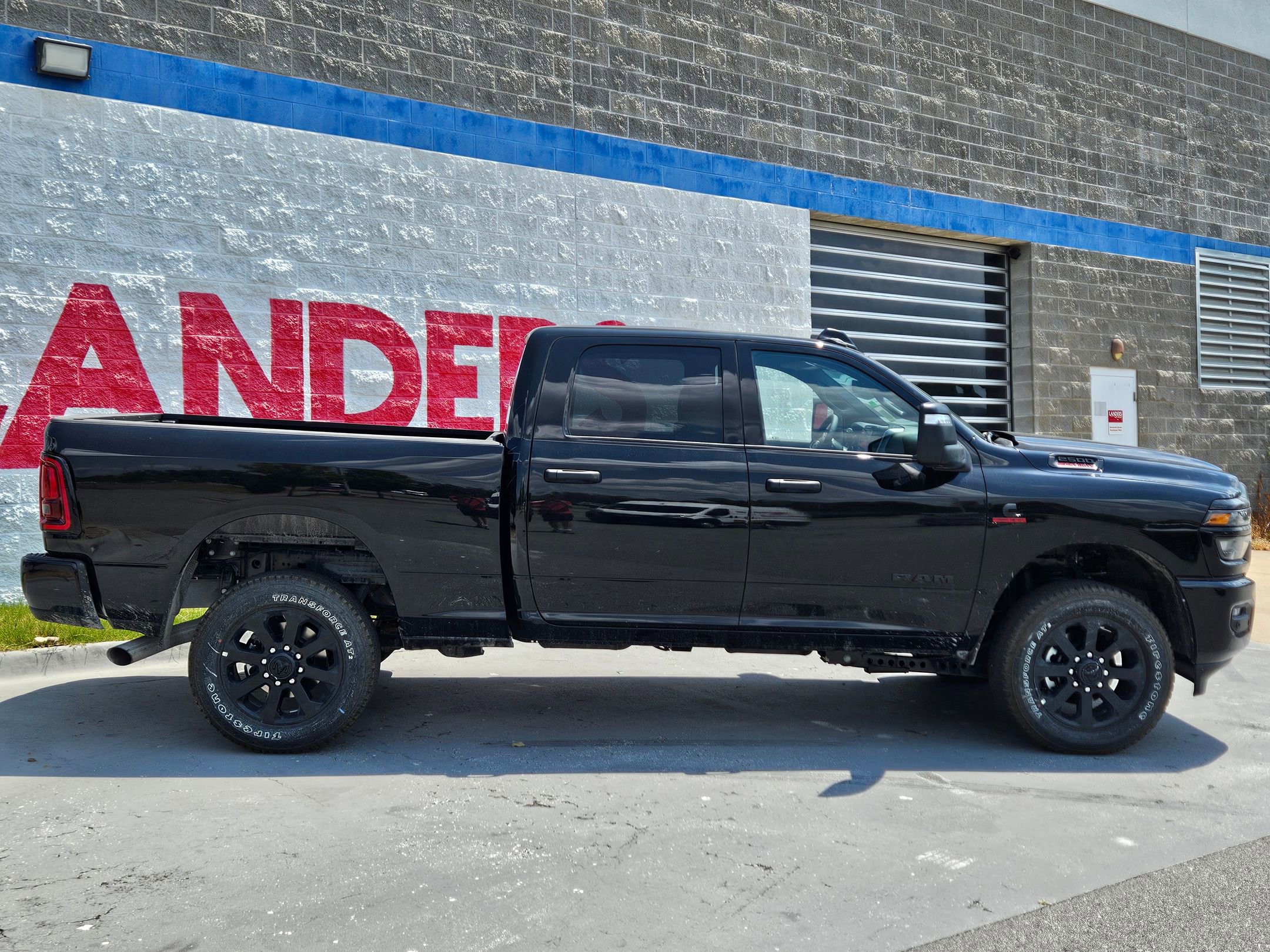 New 2026 RAM 2500 Big Horn image 8