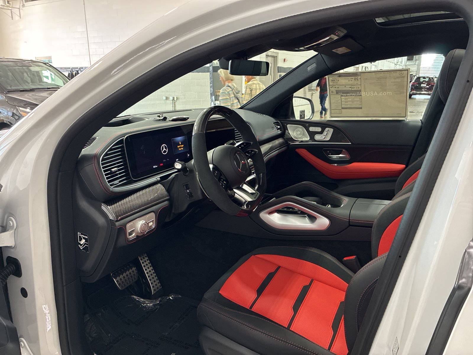 New 2026 Mercedes-Benz GLE 53 AMG 4MATIC Coupe image 9