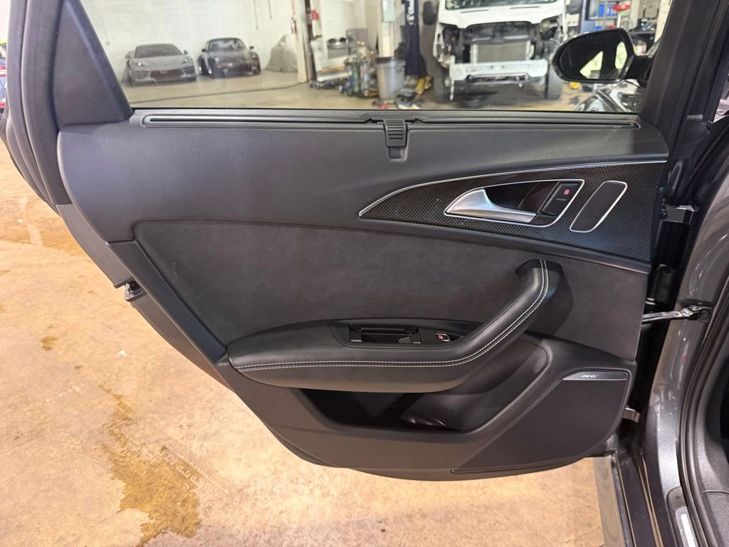 Used 2017 Audi S6 Premium Plus w/ S6 Sport Package image 26