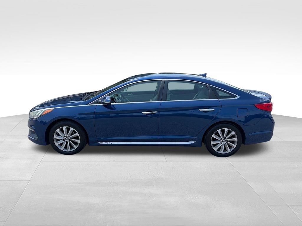 Used 2015 Hyundai Sonata Sport w/ Option Group 03 FWD image 3